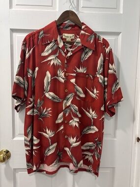 Paradise Coves Men’s 100% Silk Hawaiian Shirt Size Medium Red Palm Leaves EUC